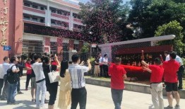 地下手游城最新活动爆料,揭秘神秘活动，福利大放送！